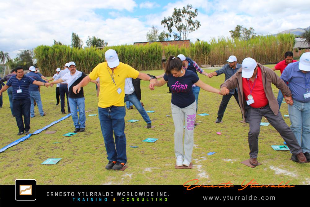 Actividades lúdicas con intención | Aprendizaje experiencial en equipos corporativos
