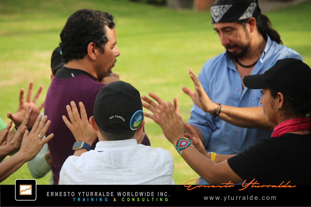 Acción colectiva | Aprendizajes conscientes en talleres de cuerdas